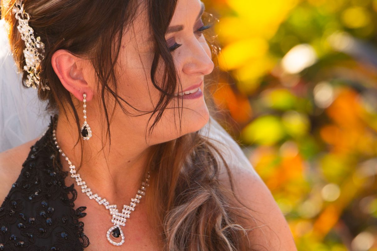 Detail image of bbeautiful brides jewelry. Soft afternoon light.